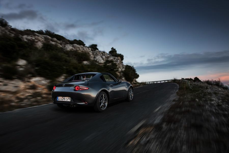  Mazda MX-5 Miata RF (ND) 2016 года  (WW) (фото 31 из 48)